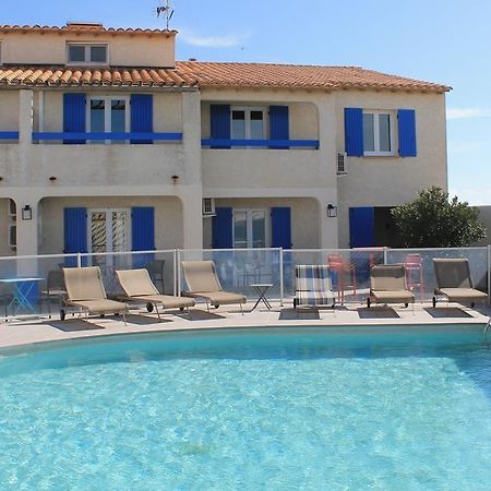 Hotel Le Bleu Marine Сен Мари де ла Мер Екстериор снимка