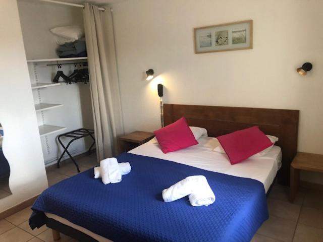 Hotel Le Bleu Marine Сен Мари де ла Мер Екстериор снимка